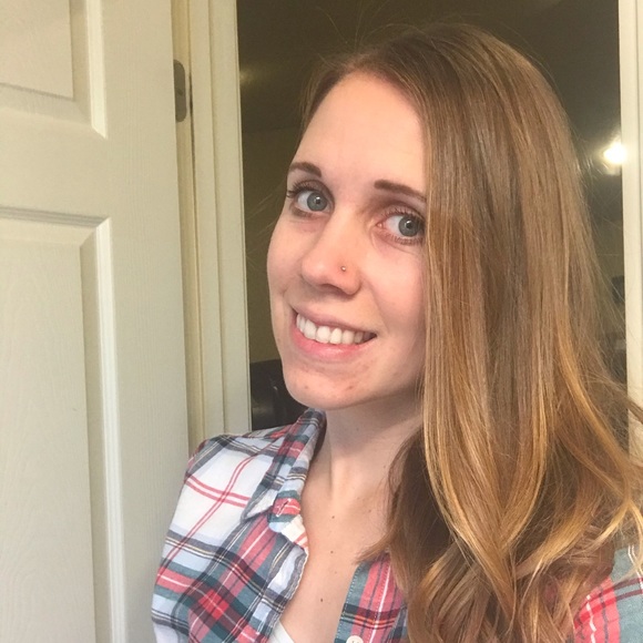 Meet your Posher, Meghan - Picture 1 of 1